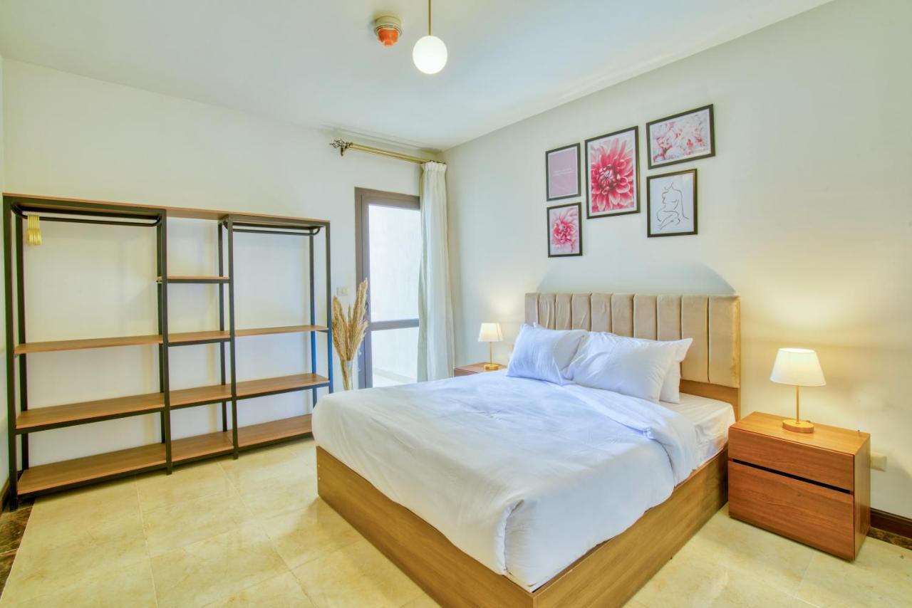 Lofts By Elegant Apartment Kairo Bagian luar foto